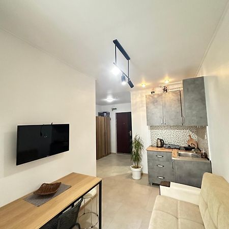 Aqua Batumi 47 Appartement Buitenkant foto