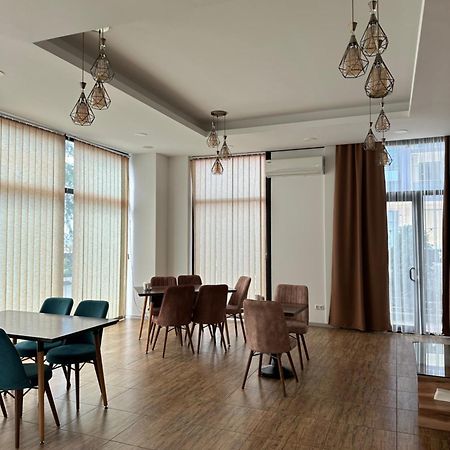 Aqua Batumi 47 Appartement Buitenkant foto