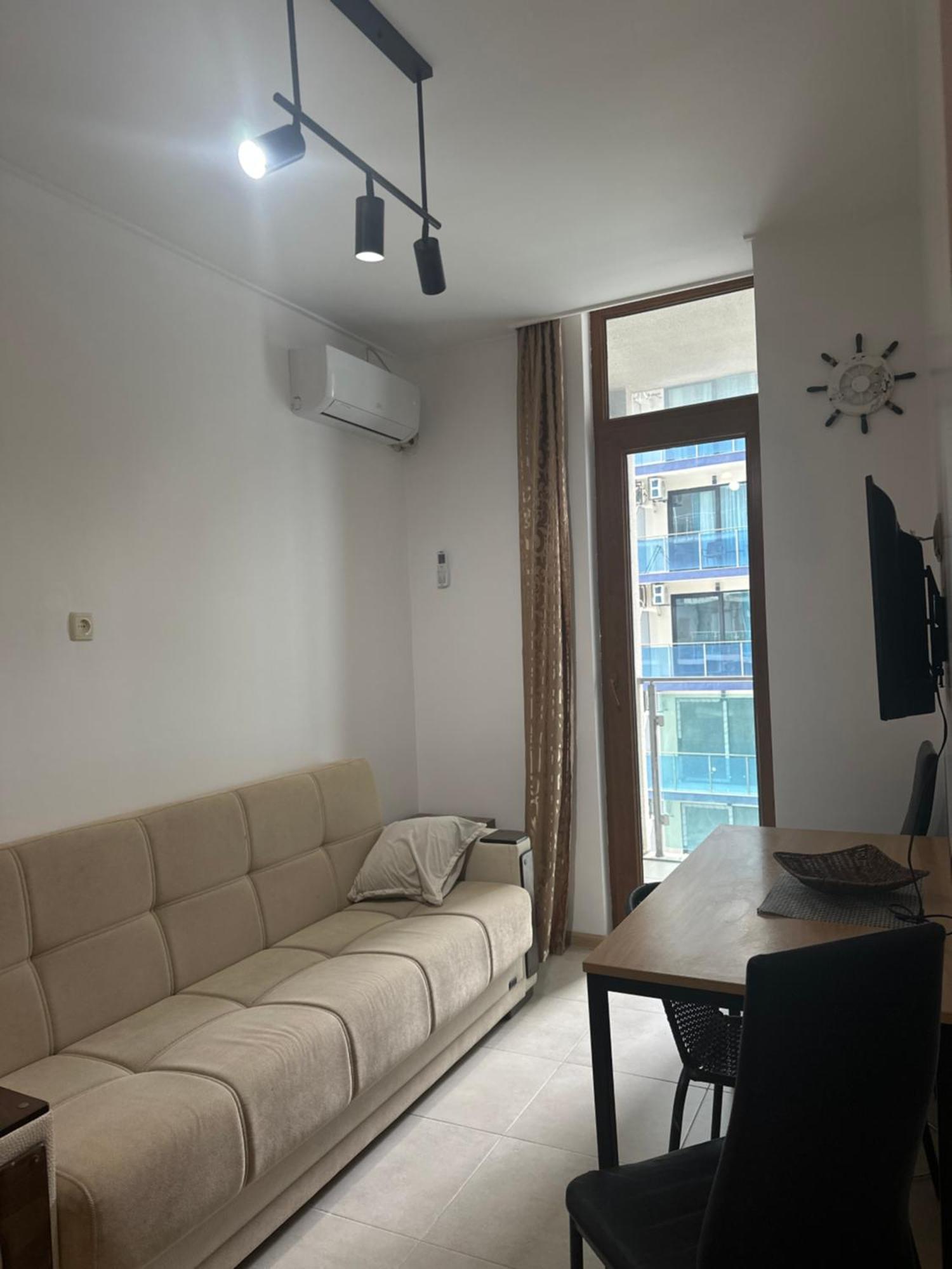 Aqua Batumi 47 Appartement Buitenkant foto