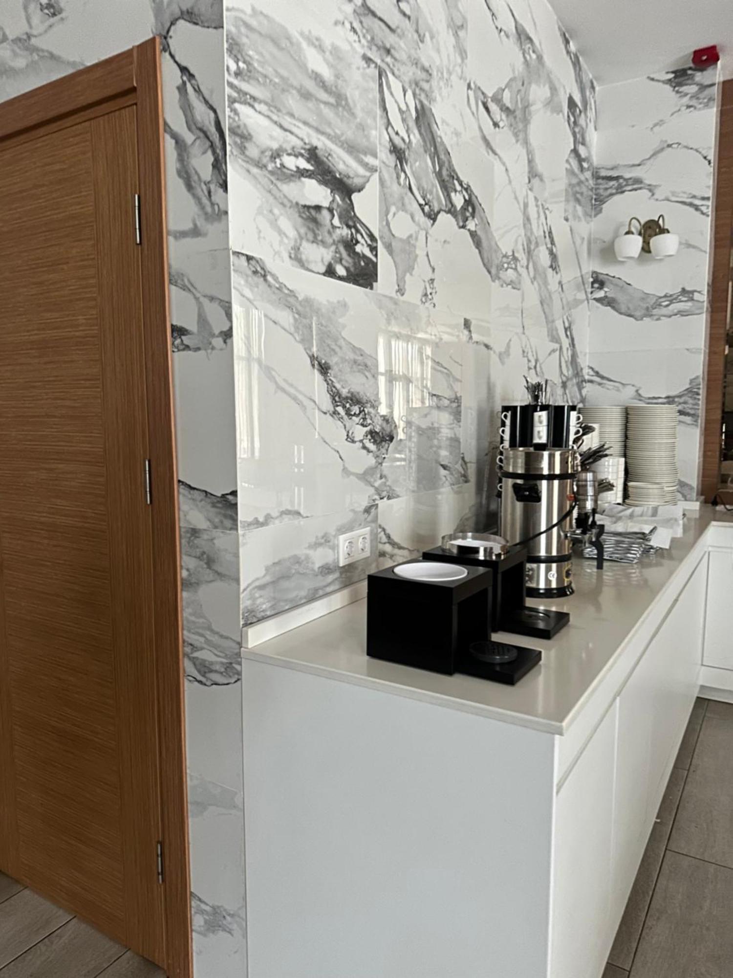 Aqua Batumi 47 Appartement Buitenkant foto